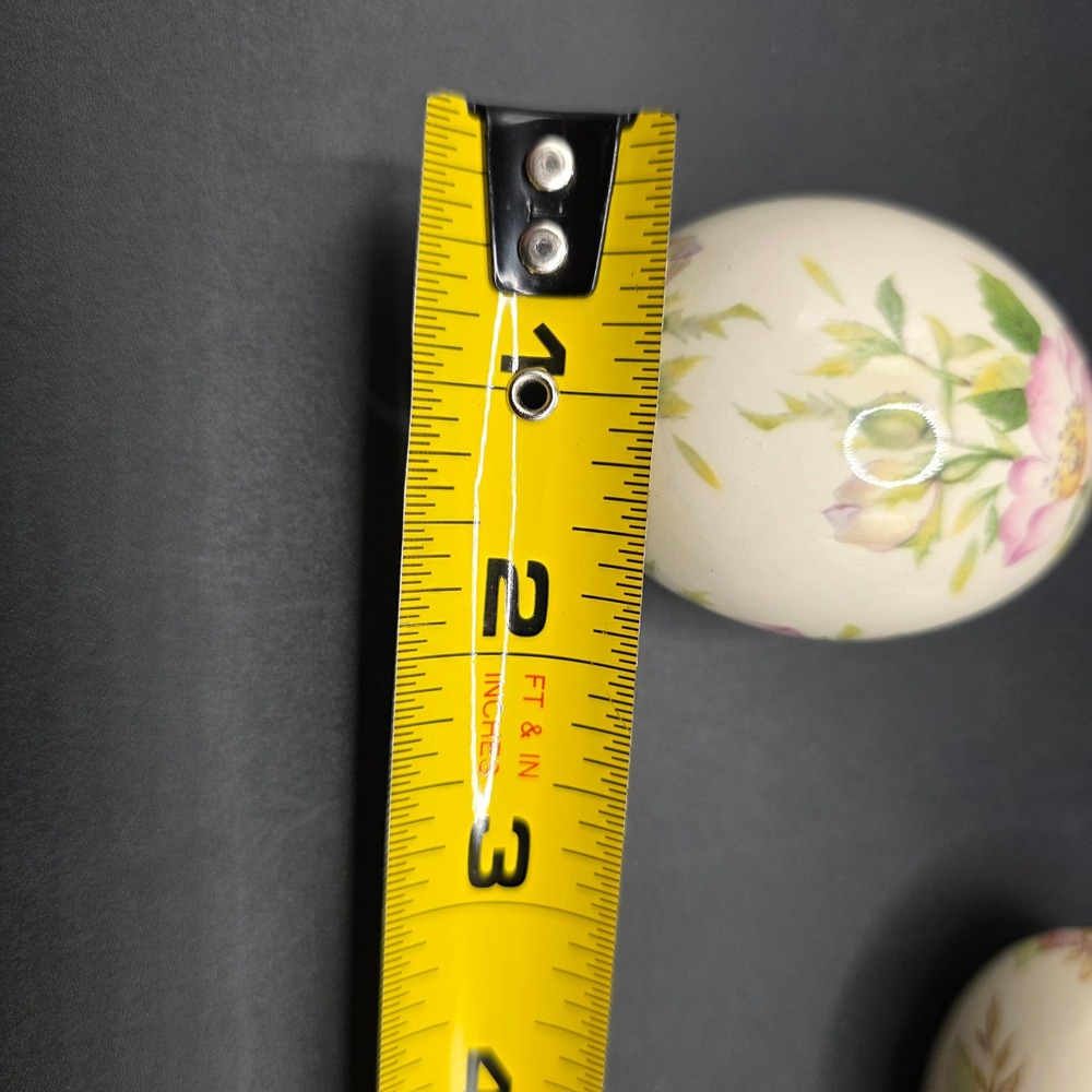 The Egg Lady Vintage Hand Painted Floral Ceramic Eggs Set of 2 Ivory Pink Yellow - Picture 8 of 9